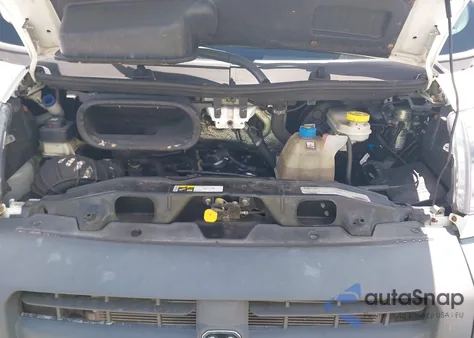 2014 Ram Promaster 2500 High Roof z USA, uszkodzony, nr VIN 3C6TRVDG5EE114993